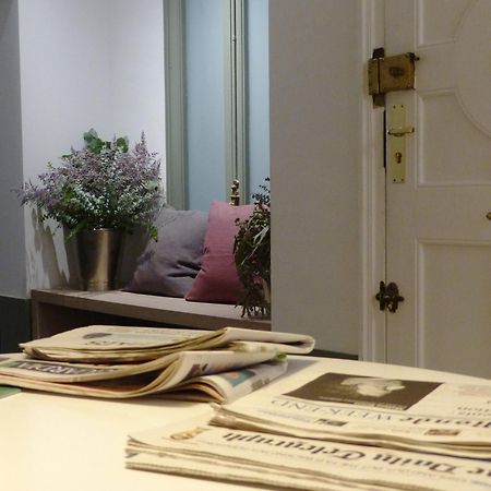 Casa Mathilda Bed & Breakfast Barcelona Exterior photo