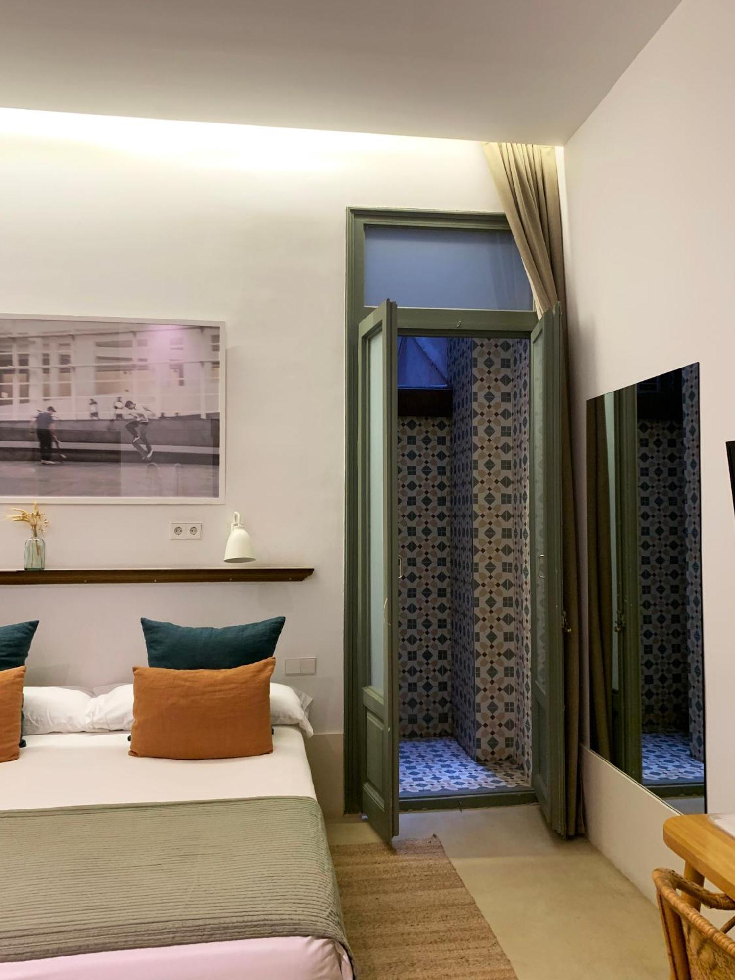 Casa Mathilda Bed & Breakfast Barcelona Exterior photo