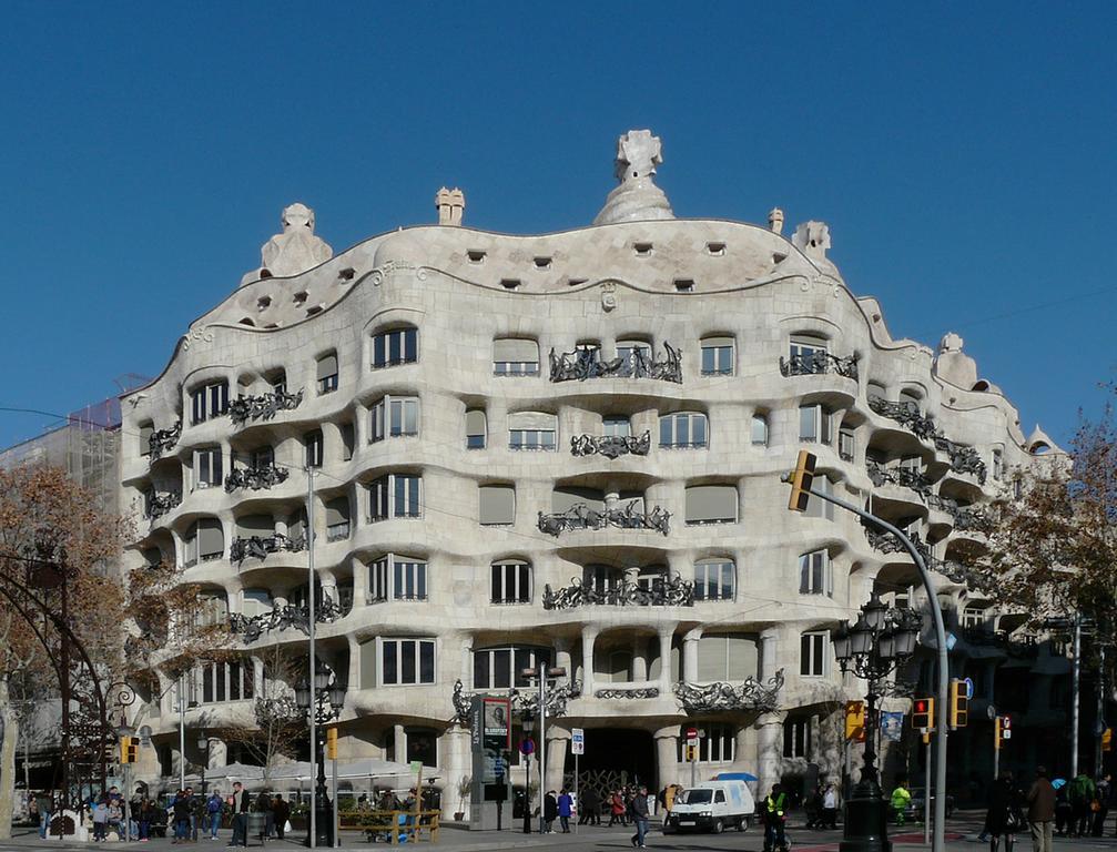 Casa Mathilda Bed & Breakfast Barcelona Exterior photo