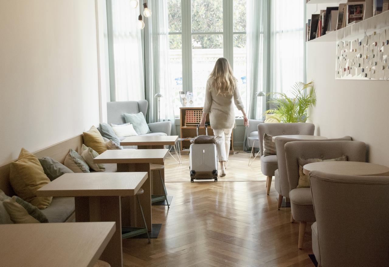 Casa Mathilda Bed & Breakfast Barcelona Exterior photo